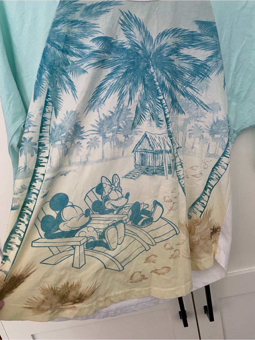 DISNEY PARKS Authentic Mint Teal Mickey Minnie Beach 3/4 Sleeve Tee Size Medium - Picture 3 of 8
